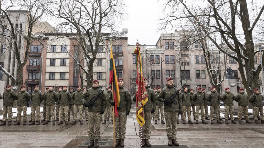 Литва: начинается призыв на постоянную обязательную военную службу - Литва и страны Балтии