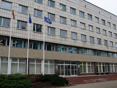 Служебные автомобили, вероятно, будут взяты в аренду (видео) - В Висагинасе