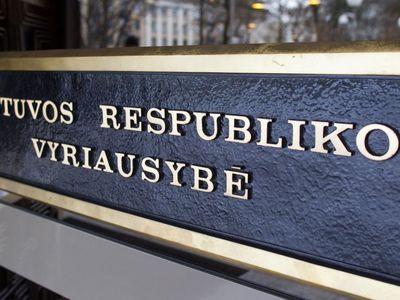 Сейм Литвы ужесточил наказание за нарушения карантина до лишения свободы на срок до 5 лет - Литва и страны Балтии