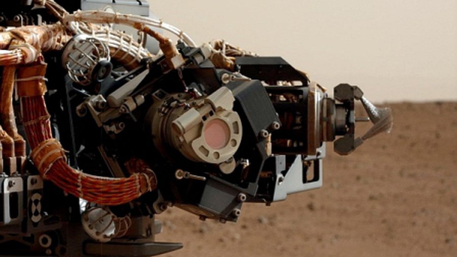 Марсоход Curiosity тестирует «руку» - Наука и здоровье