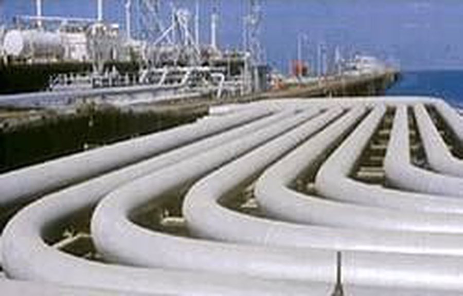 «Газпром» снизит цены на газ для Латвии - Энергетика