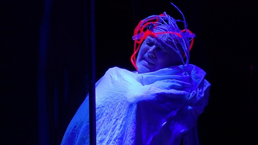 Savaitės kontūrai: apsisaugoti nuo apgaulės, susitikti teatre (video) - Visagine