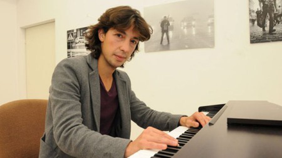 Žinomo pianisto Viktoro Paukštelio solinė programa antrą kartą pristatoma Visagine - Visagine