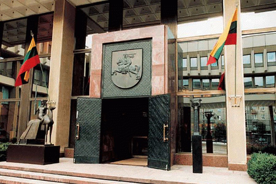Сейм Литвы разрешил требовать компенсаций пострадавшим «от оккупации» без срока давности

                 - Литва и страны Балтии