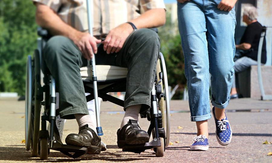 Dirbančių neįgaliųjų asociacijos vadovė: 22 proc. apklaustų darbdavių neplanuoja įdarbinti žmogaus su negalia - Lietuva ir Baltijos šalys