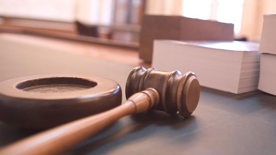 Суд отклонил жалобу по поводу ограничения вещания ПБК в Литве - Литва и страны Балтии