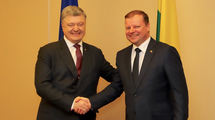 С.Сквернялис обещает, что Литва продолжит поставки Украине военного оборудования - Литва и страны Балтии
