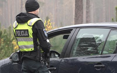 Профилактические мероприятия полиции на дорогах Литвы в августе - Литва и страны Балтии
