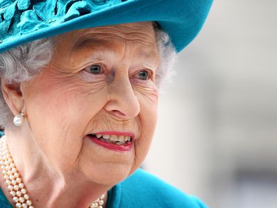 Президент поздравил Королеву Елизавету II с днем рождения - В Мире