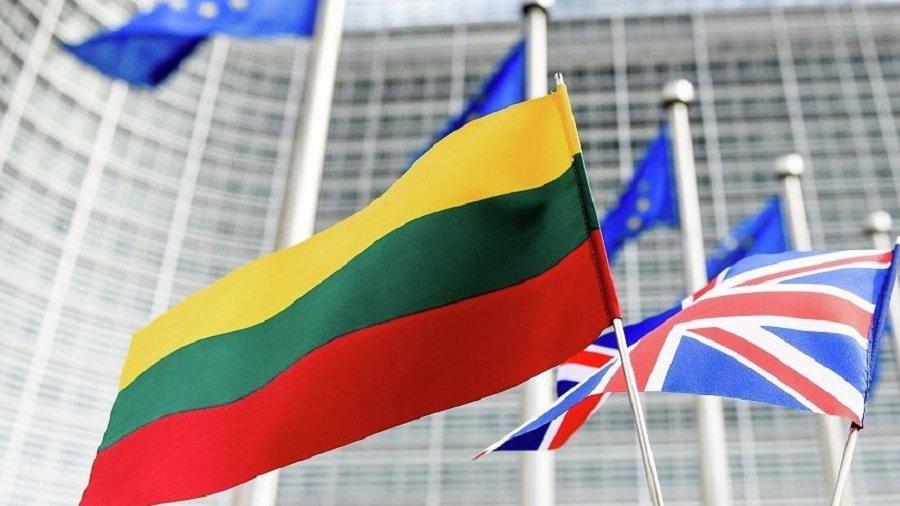 Евробарометр": литовцы больше верят в будущее Евросоюза, чем Литвы - Литва и страны Балтии