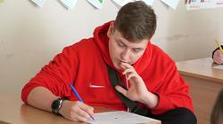 Денежными премиями отмечены достижения 171 висагинского школьника и трех педагогов
