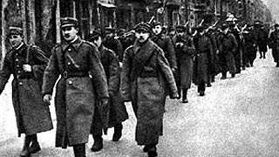 Польша перед Второй мировой войной рассчитывала на захват и раздел СССР, утверждает СВР - В Мире