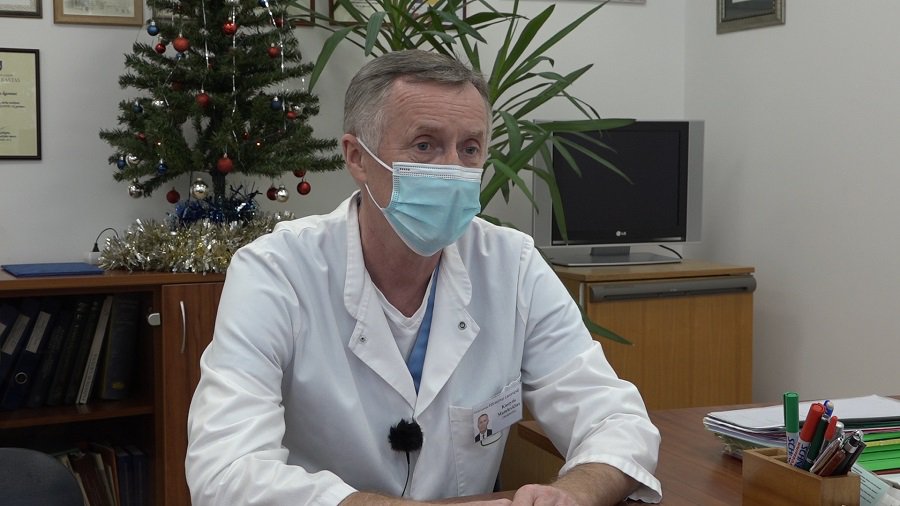 Прививки  от коронавируса в Висагинасе.  Что говорят те, кто ее сделал? (видео) - В Висагинасе