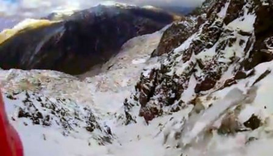 Альпинист сорвался с горы и снял на видео свое стремительное 30-секундное падение

 - Культурные и спортивные мероприятия