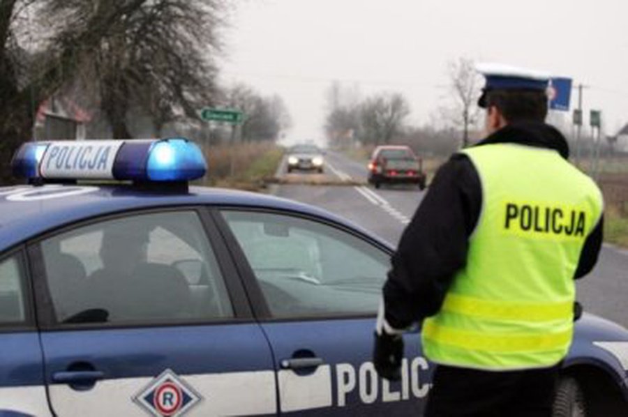 Lenkų policininkas skyrė baudą sau                 - Pasaulyje