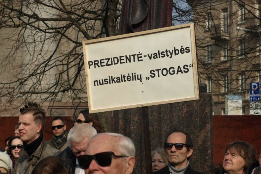 Протестующая Литва: «Президент — «крыша» для государственных преступников» - Литва и страны Балтии