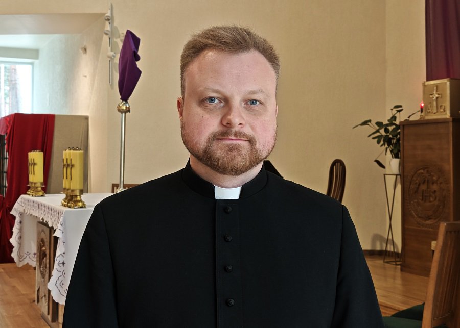 Mielieji! Kristus prisikėlė! Aleliuja! (video) - Sveikinimai