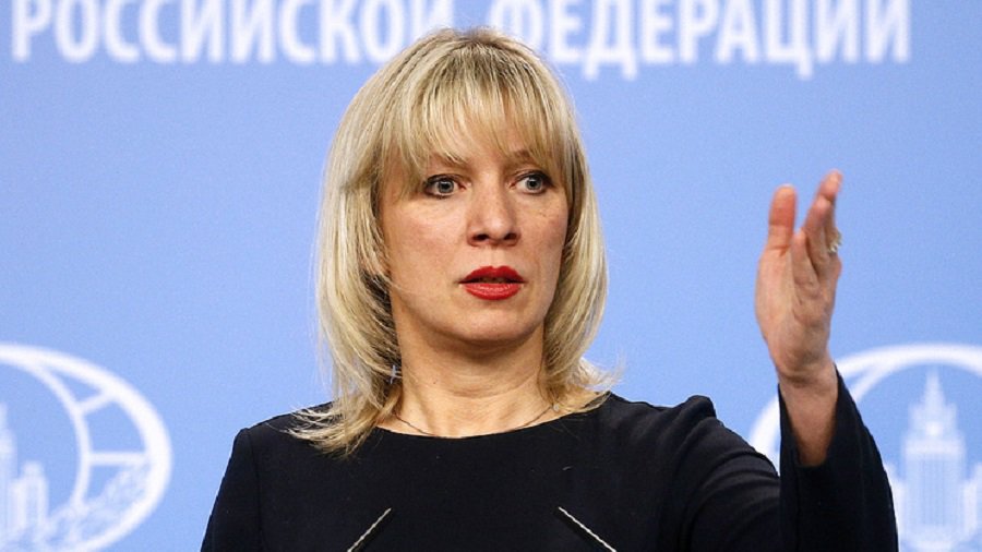 Захарова: РФ примет меры по каждой стране, высылающей российских дипломатов - В Мире