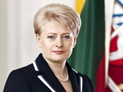 Глава Литвы поздравила Президента России с национальным праздником - Литва и страны Балтии