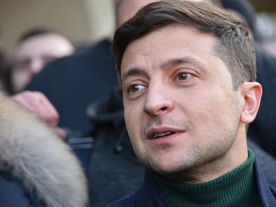Зеленский намерен инициировать роспуск Bеpховной рады - В Мире