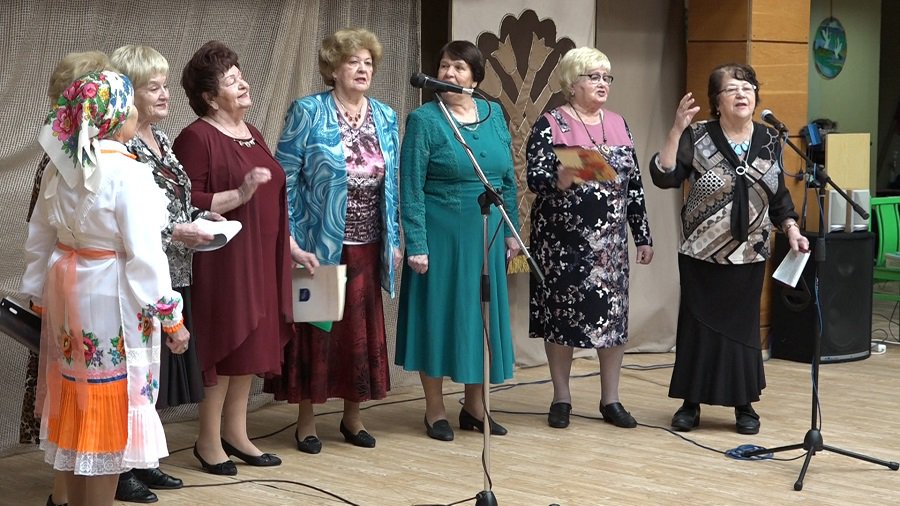 В Висагинском доме национальных культур и сообществ состоялся праздничный концерт (видео) - В Висагинасе
