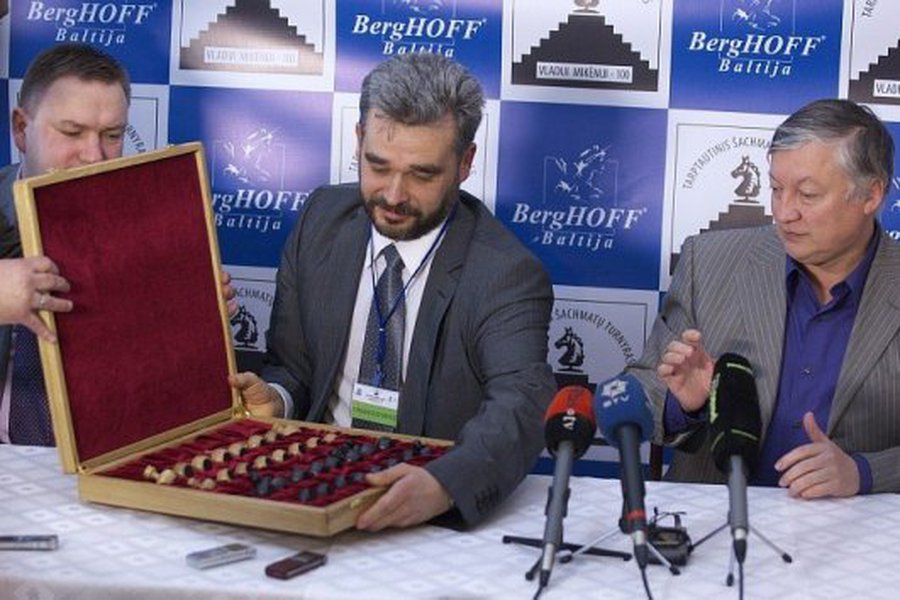 Чемпион мира по шахматам А.Карпов: литовским шахматистам еще надо работать... - Культурные и спортивные мероприятия